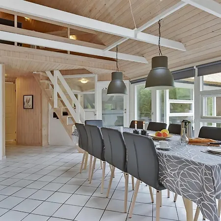 Ellanor - 1km From The Sea By Interhome *