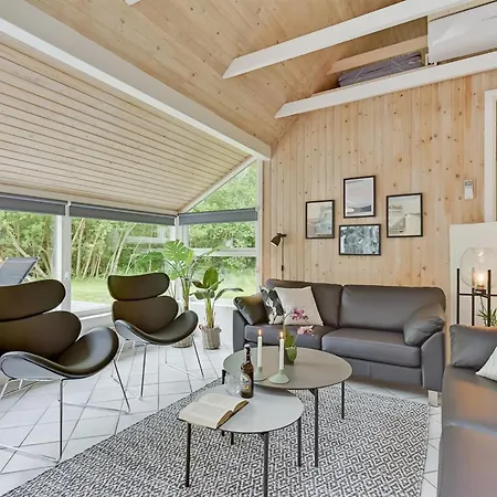 Ellanor - 1km From The Sea By Interhome Vesterhede