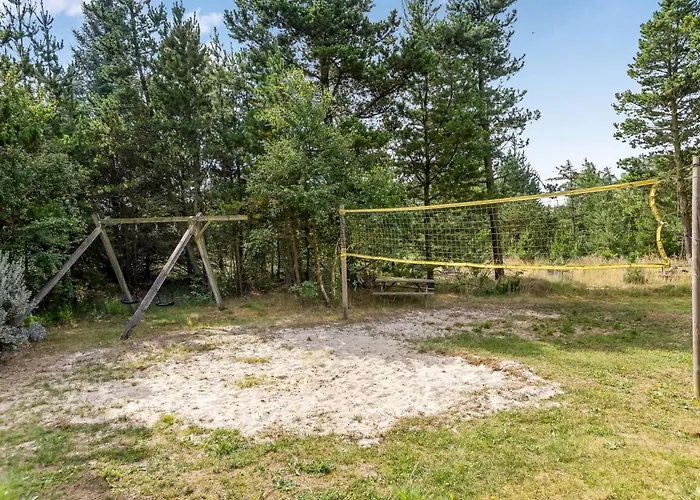 Nyaraló Ellanor - 1km From The Sea By Interhome *