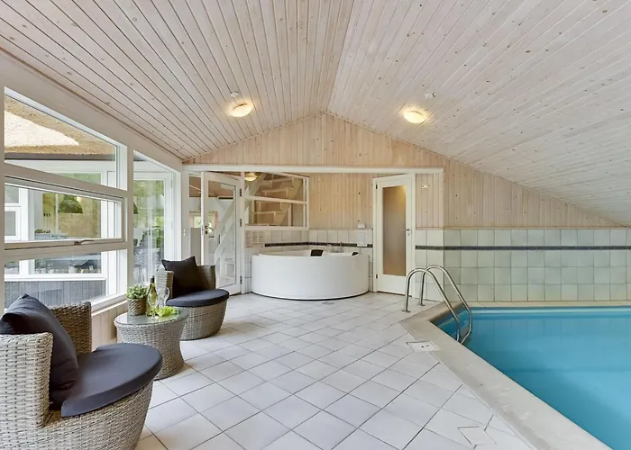 Nyaraló Ellanor - 1km From The Sea By Interhome *