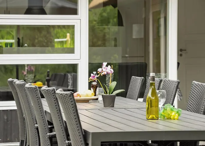 Ellanor - 1km From The Sea By Interhome